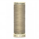 Gütermann sewing thread (131)