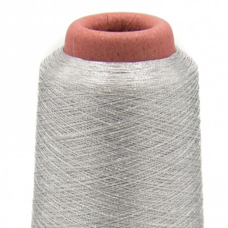 Metallic thread - 2700 m