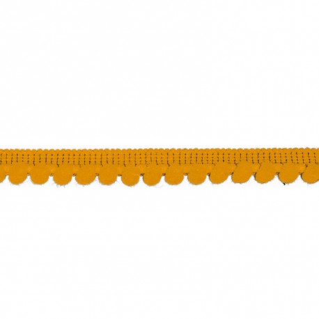 Pompom band