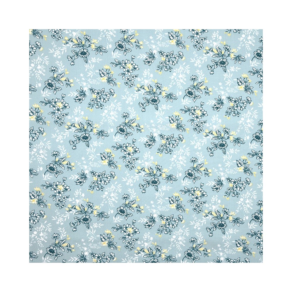 Cotone flowers in the wind