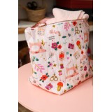 Lise Tailor - Canva Love sewing