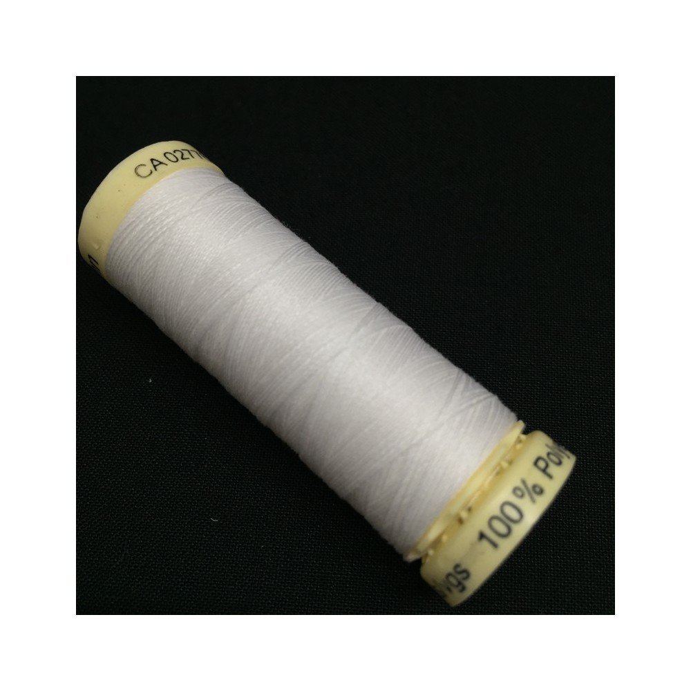 Gütermann sewing thread white (800)