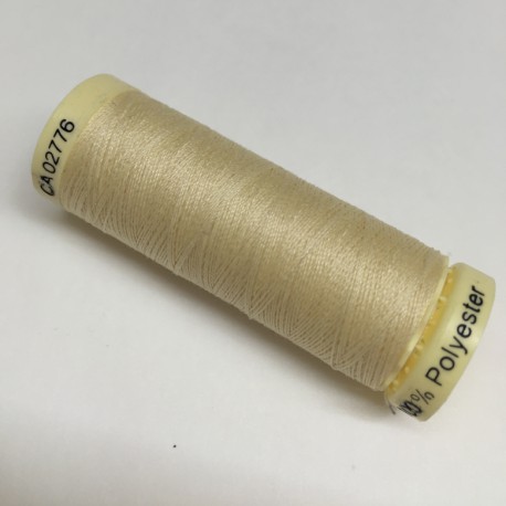 Gütermann sewing thread ecru (414)