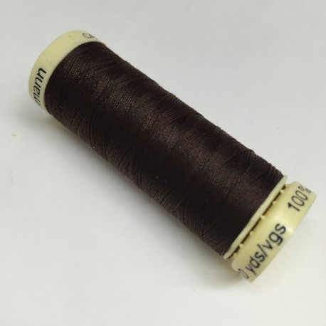 Gütermann sewing thread brown (540)