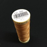 Gütermann sewing thread coral (612)