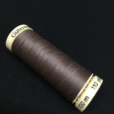 Gütermann sewing thread grey (439)