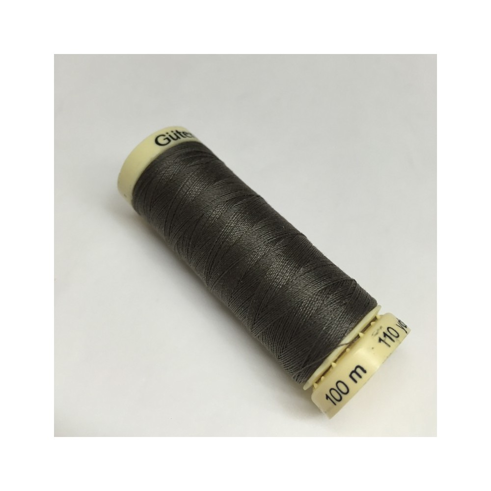 Gütermann sewing thread grey (669)