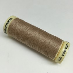 Gütermann sewing thread beige (139)