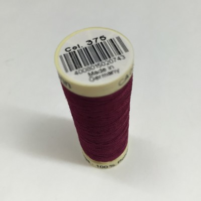 Fil Gütermann aubergine (130)