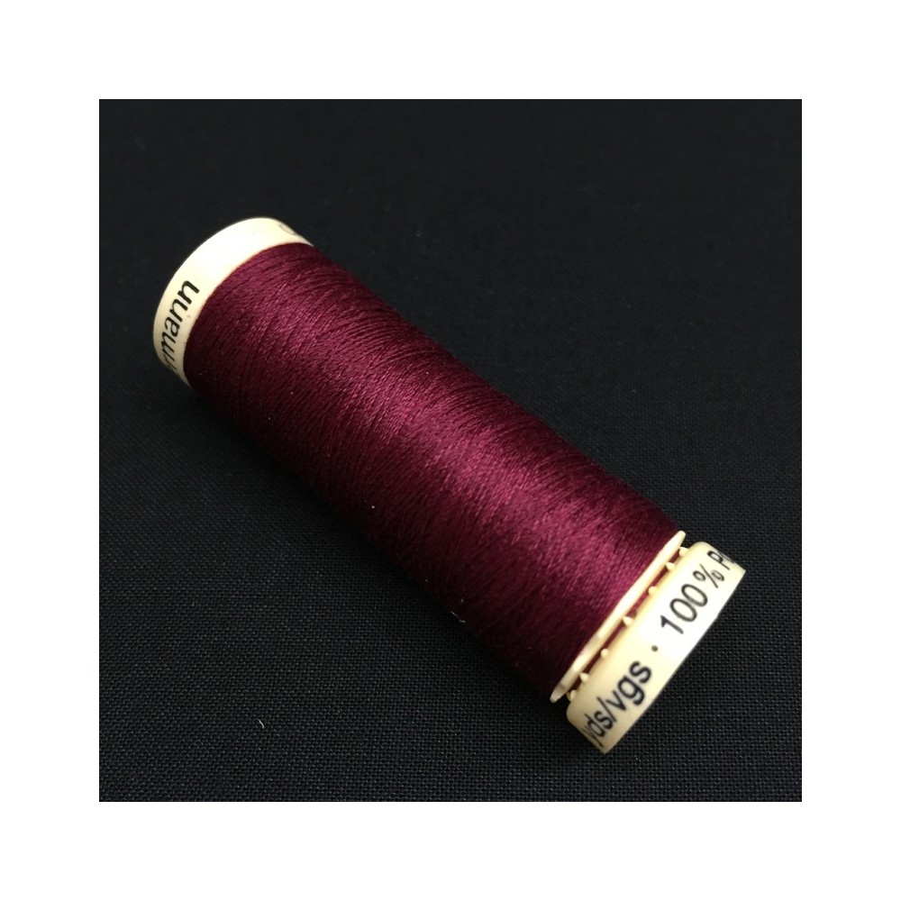 Fil Gütermann aubergine (130)