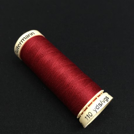 Gütermann sewing thread burgundy (730)