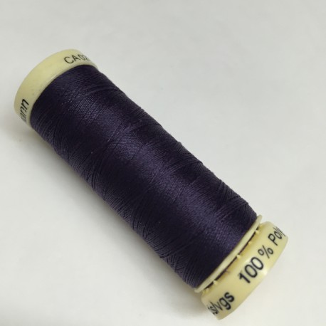 Gütermann sewing thread navy blue (324)