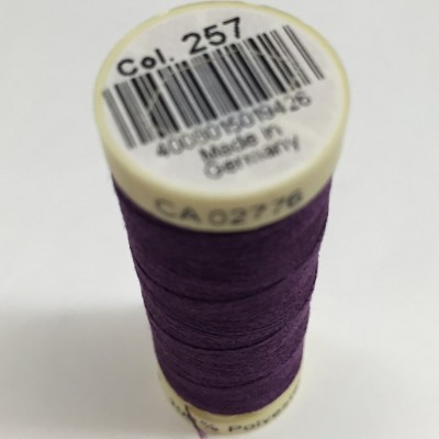 Gütermann sewing thread purple (128)