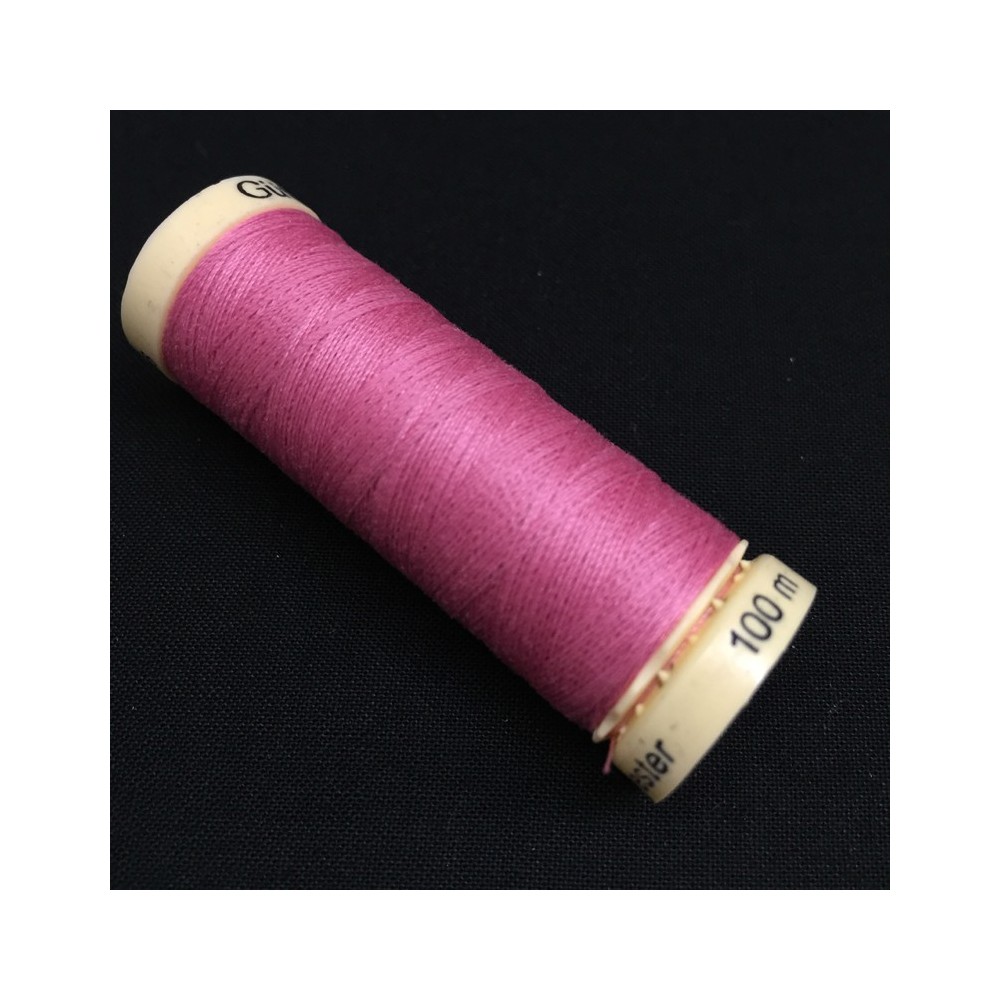 Gütermann filo rosa (889)