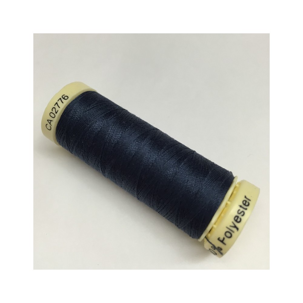 Gütermann sewing thread navy blue (575)