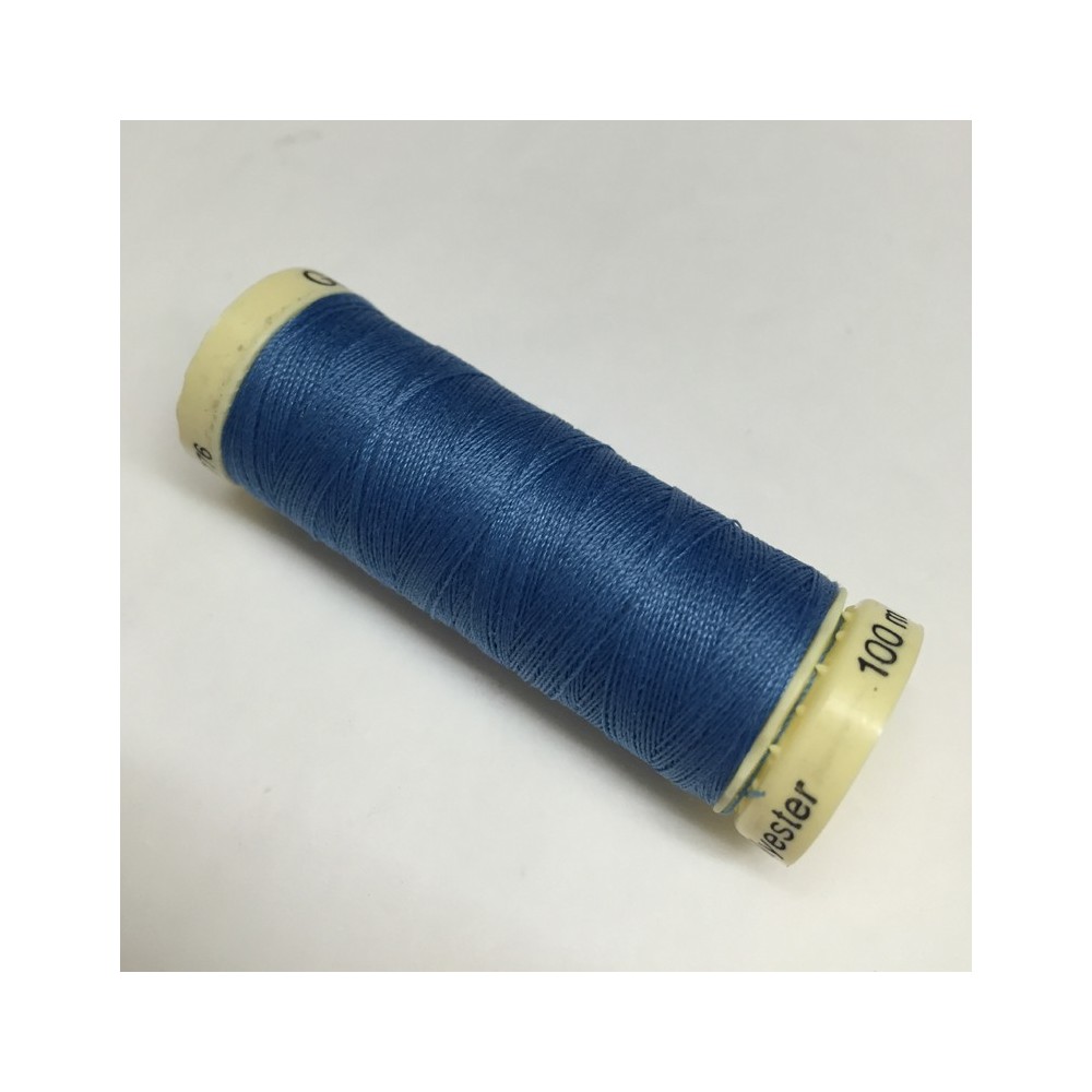 Gütermann sewing thread blue (322)