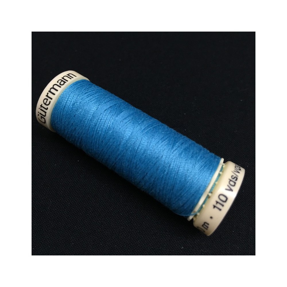 Gütermann sewing thread blue (761)