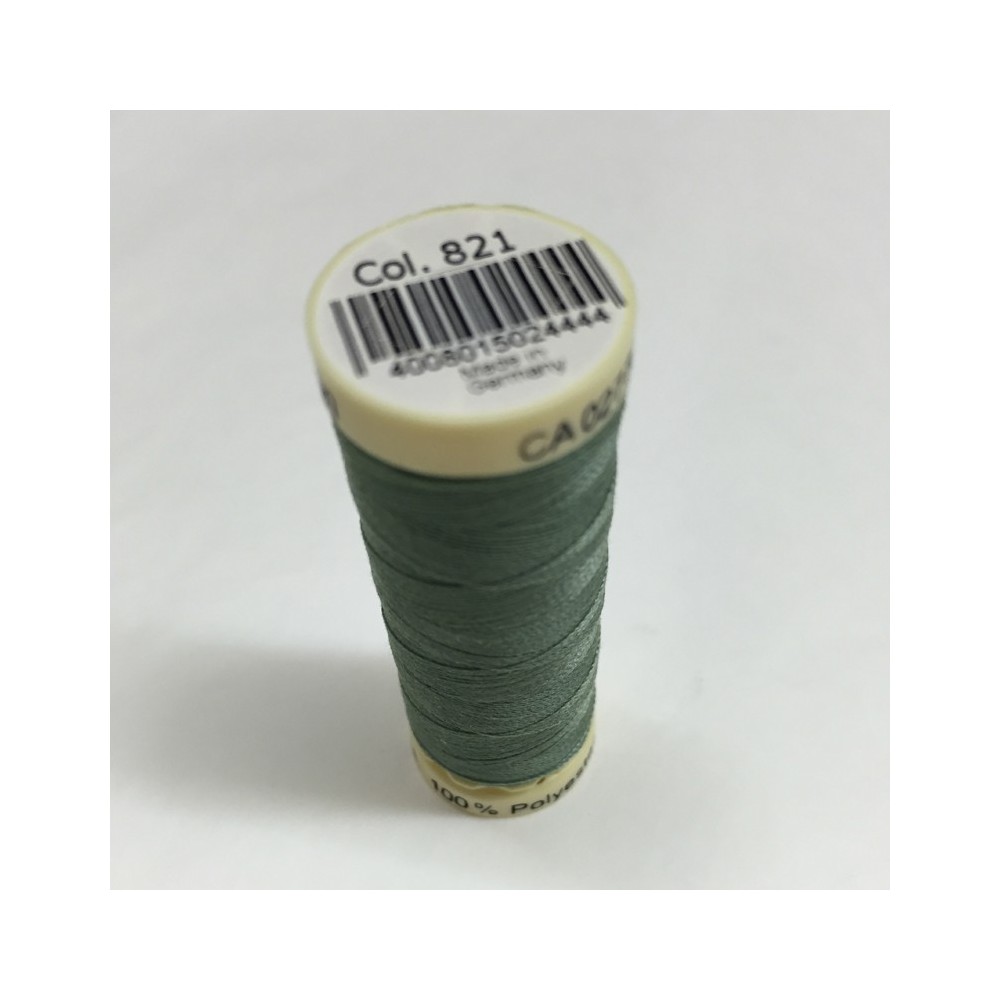 Gütermann sewing thread green (189)