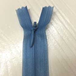 Invisible closed-end zip - sky blue